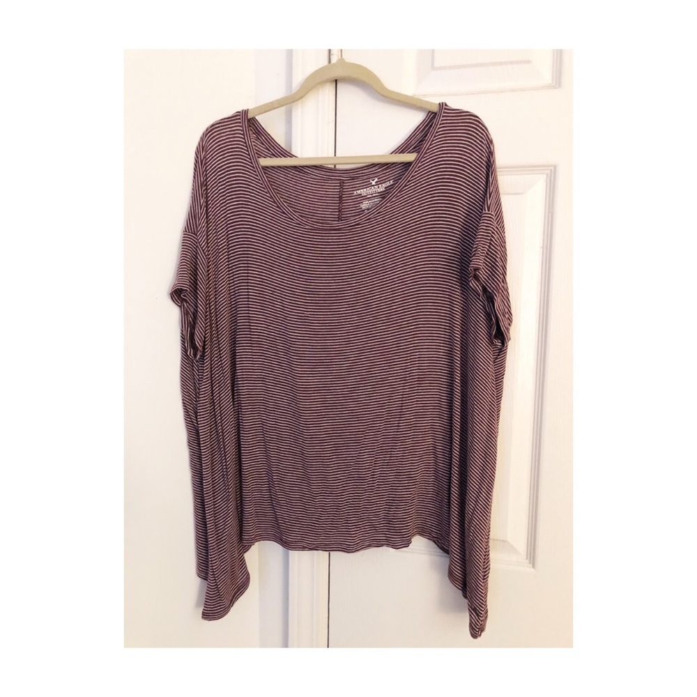 American Eagle tee